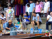 Pictures of Floating Markets in Bangkok