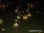 Loy Krathong in Thailand