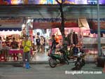 Photos of Suan Lum Night Bazaar Bangkok